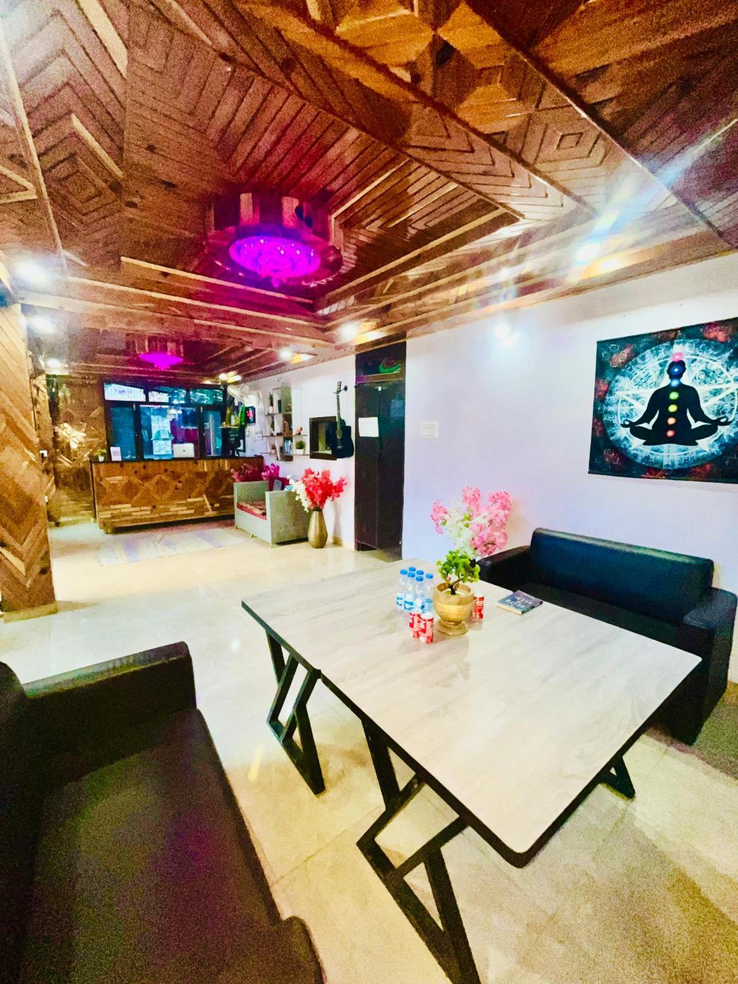 Hotel Brownie River View Kasol Exterior photo